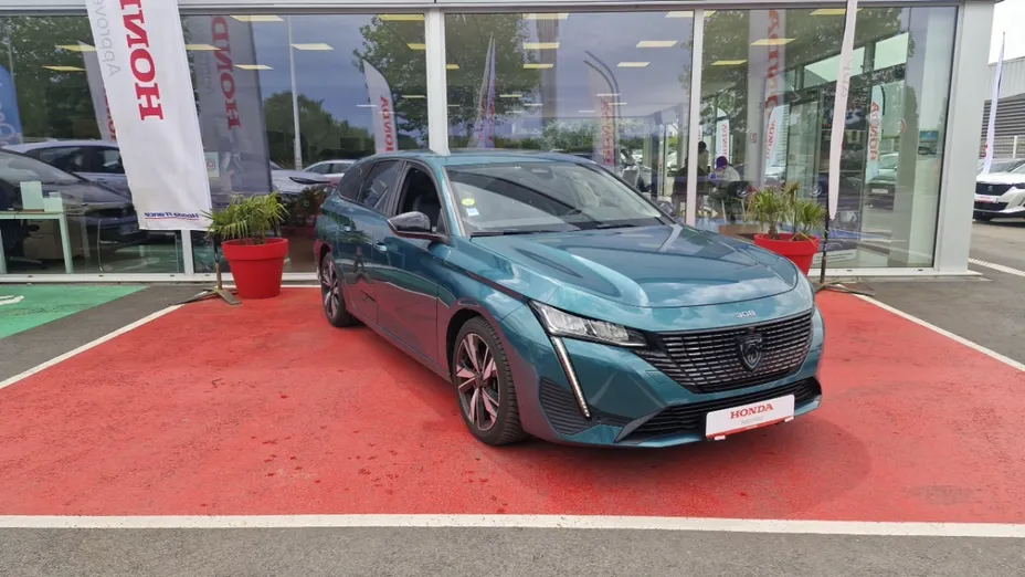 PEUGEOT 308 -