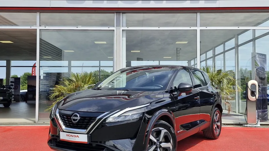 NISSAN Qashqai -