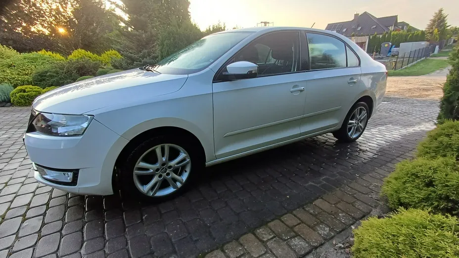 SKODA Rapid -