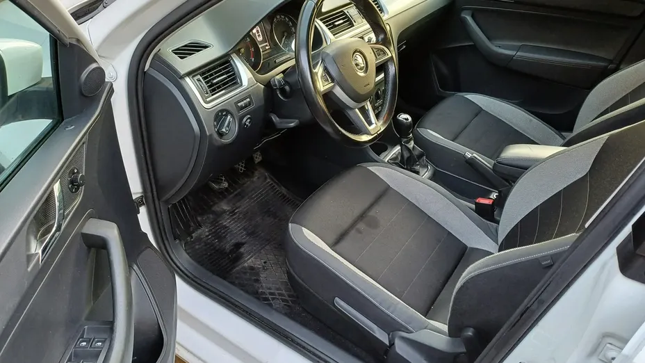 SKODA Rapid -