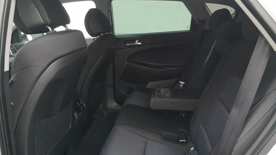 HYUNDAI Tucson -