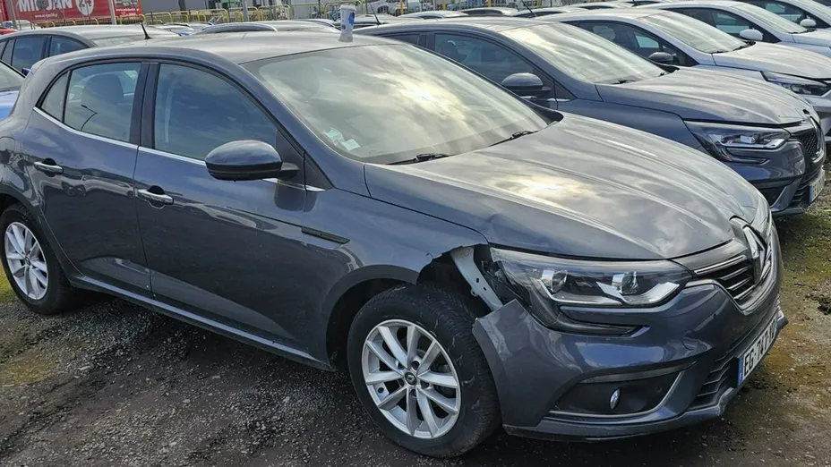 RENAULT Megane -