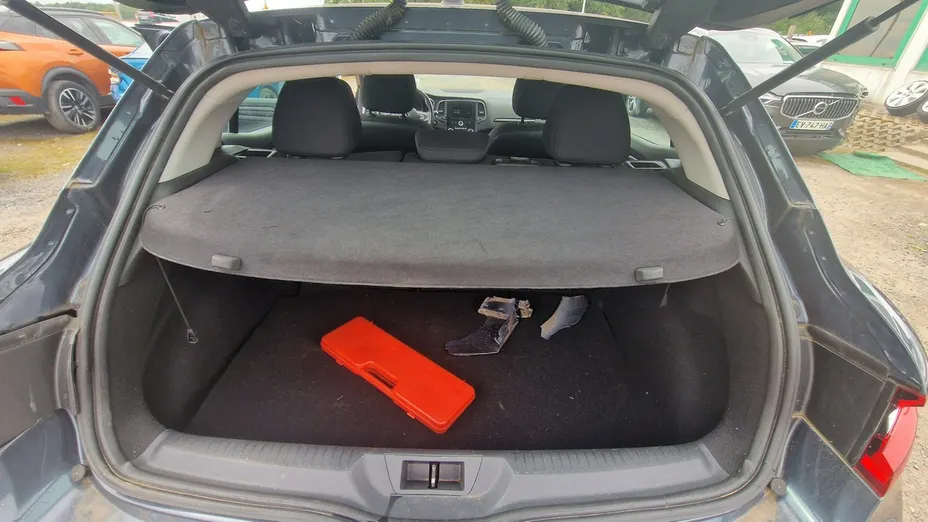 RENAULT Megane -