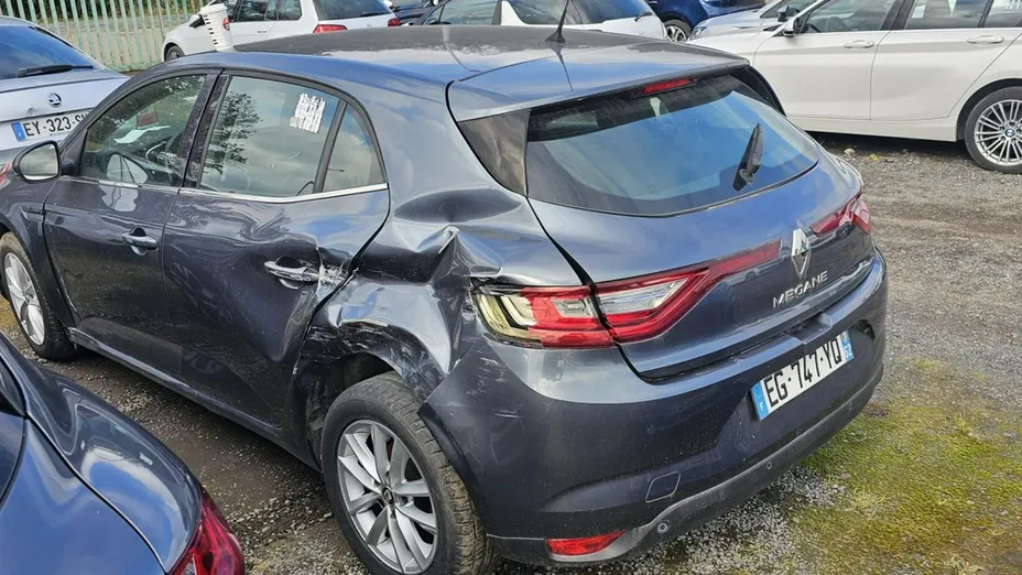 RENAULT Megane -