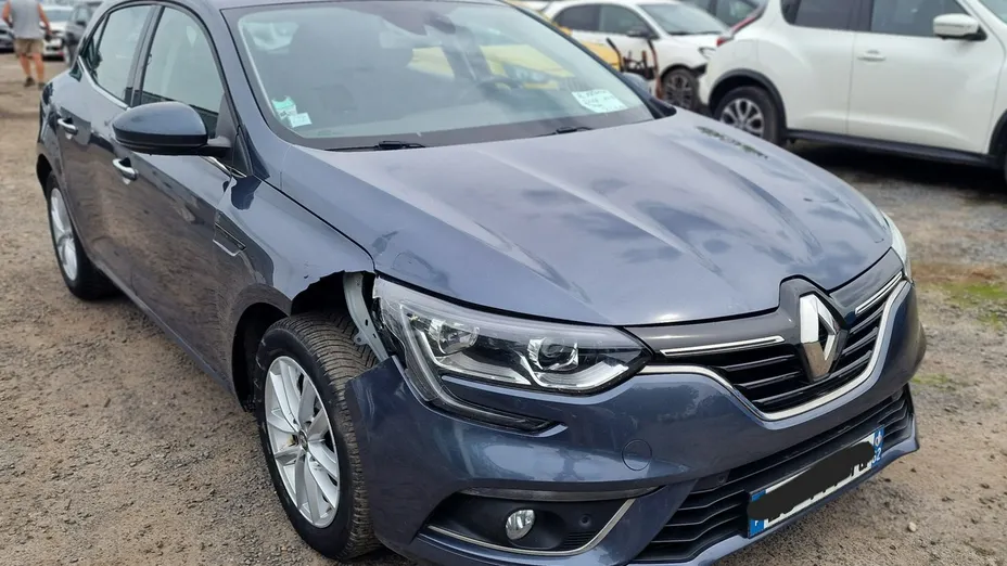 RENAULT Megane -