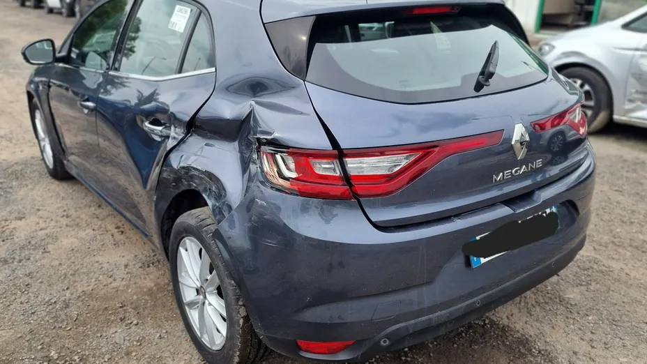 RENAULT Megane -
