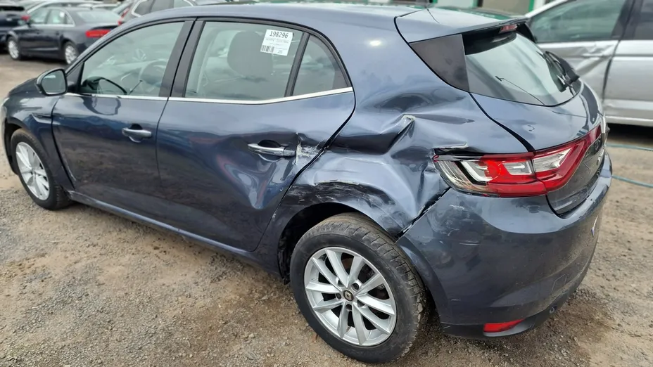 RENAULT Megane -