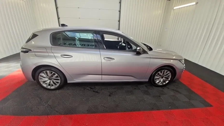 PEUGEOT 308 -