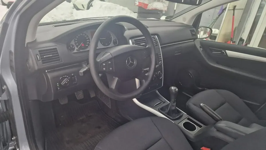 MERCEDES-BENZ B Klasa -