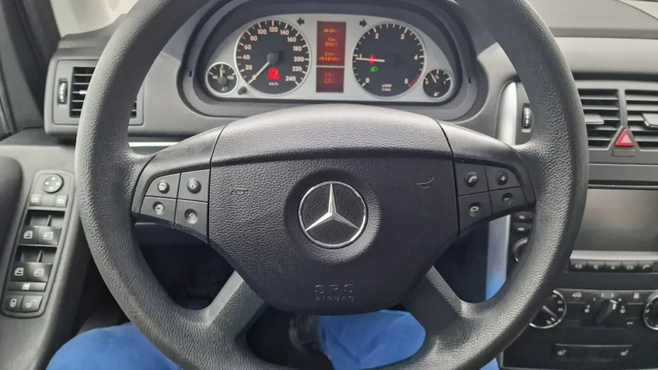 MERCEDES-BENZ B Klasa -
