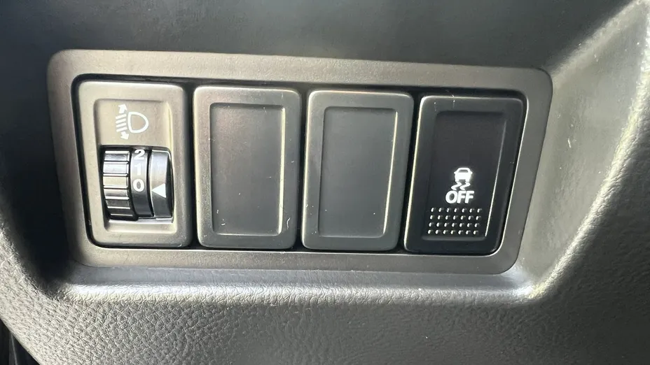 SUZUKI Swift -
