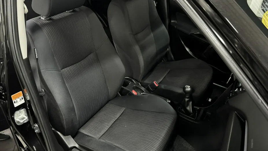 SUZUKI Swift -