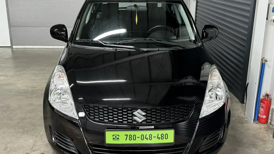 SUZUKI Swift -