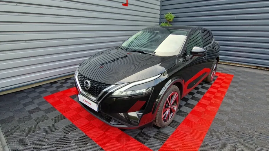 NISSAN Qashqai -