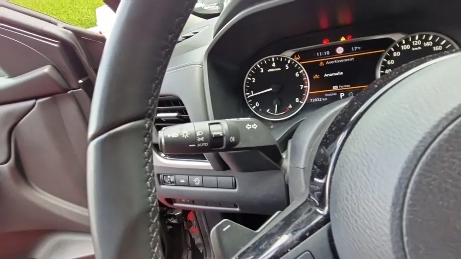 NISSAN Qashqai -