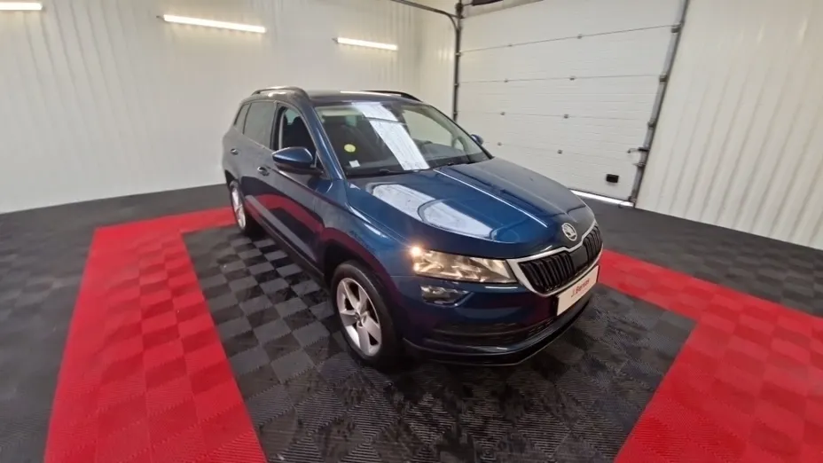 SKODA Karoq -
