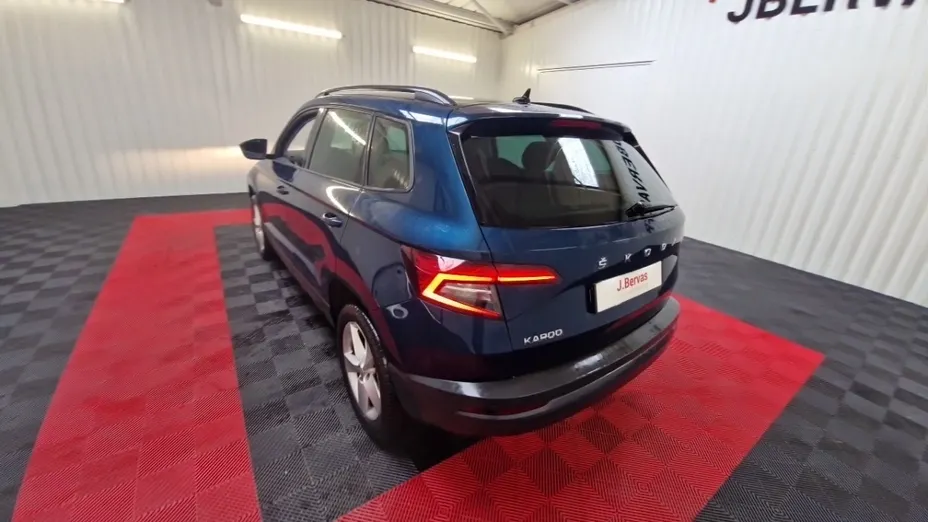 SKODA Karoq -