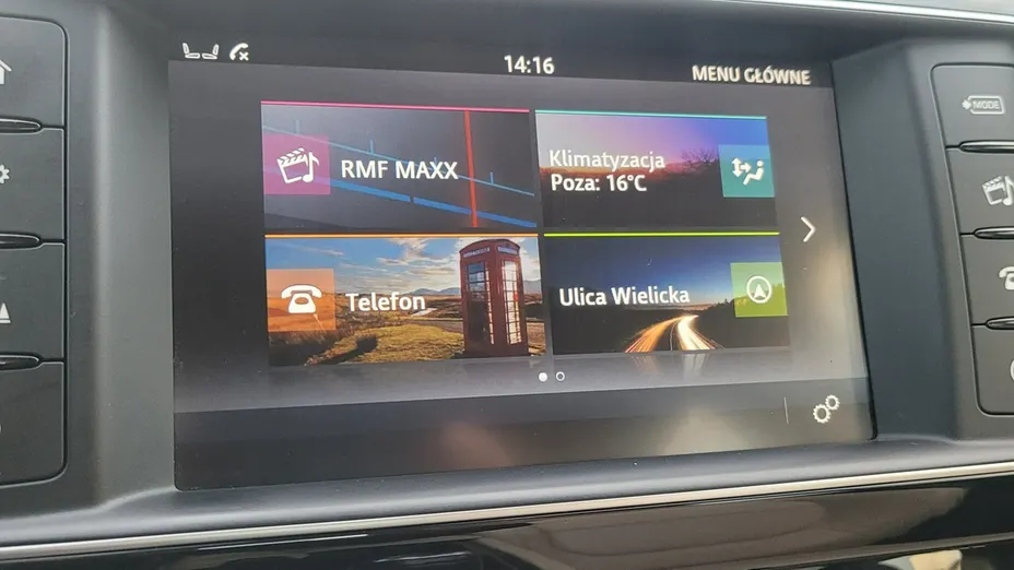 JAGUAR XE -