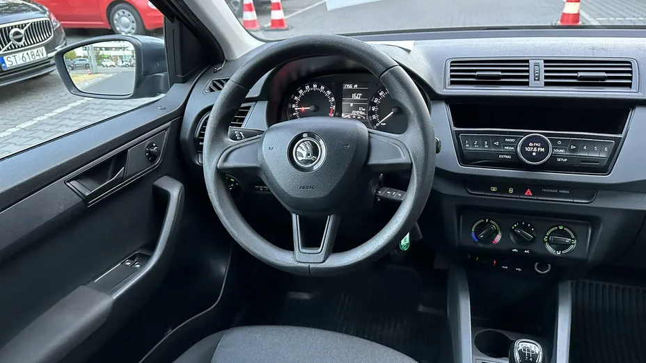 SKODA Fabia -