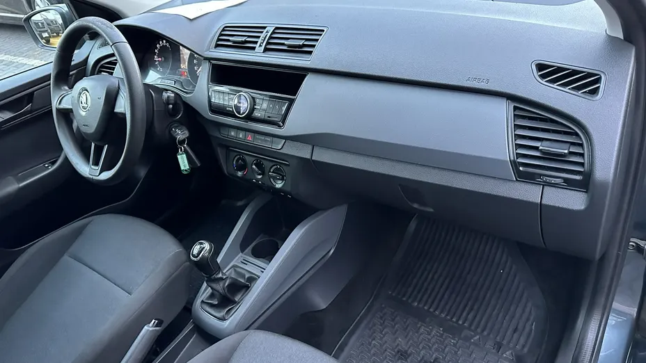 SKODA Fabia -