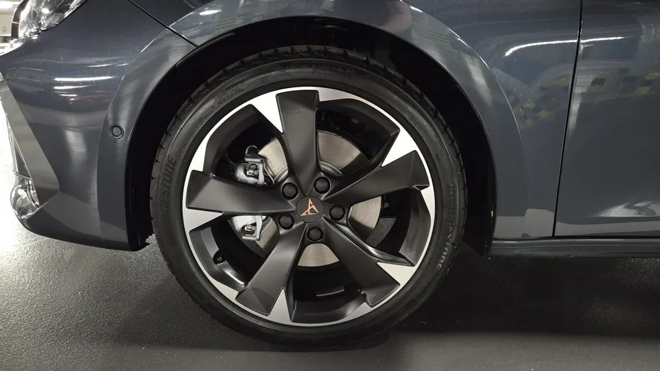 CUPRA Leon Sportstourer -