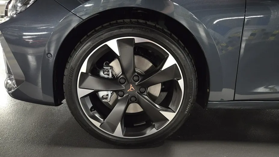 CUPRA Leon Sportstourer -