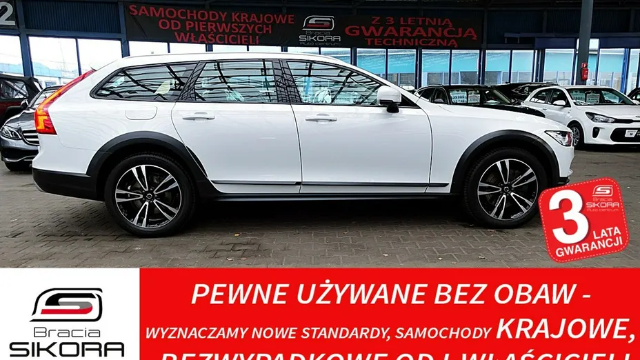 VOLVO V90 -