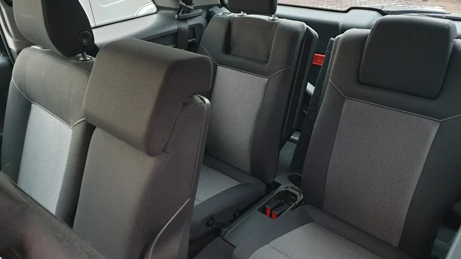 OPEL Zafira -