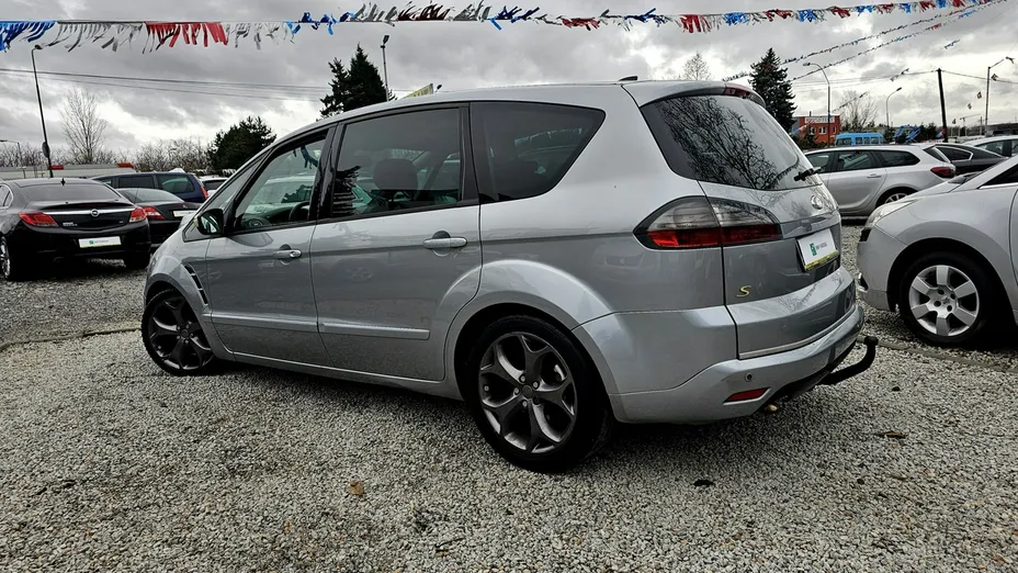 FORD S-MAX -