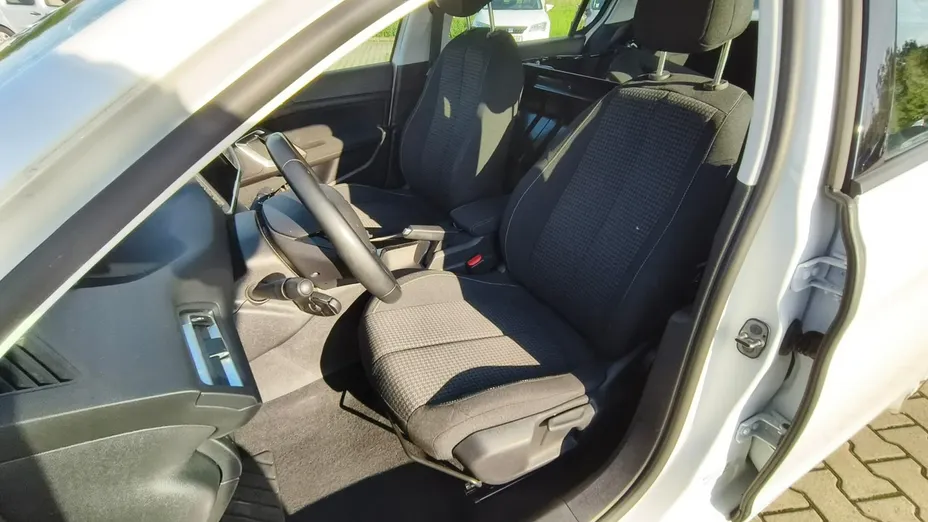 PEUGEOT 308 -