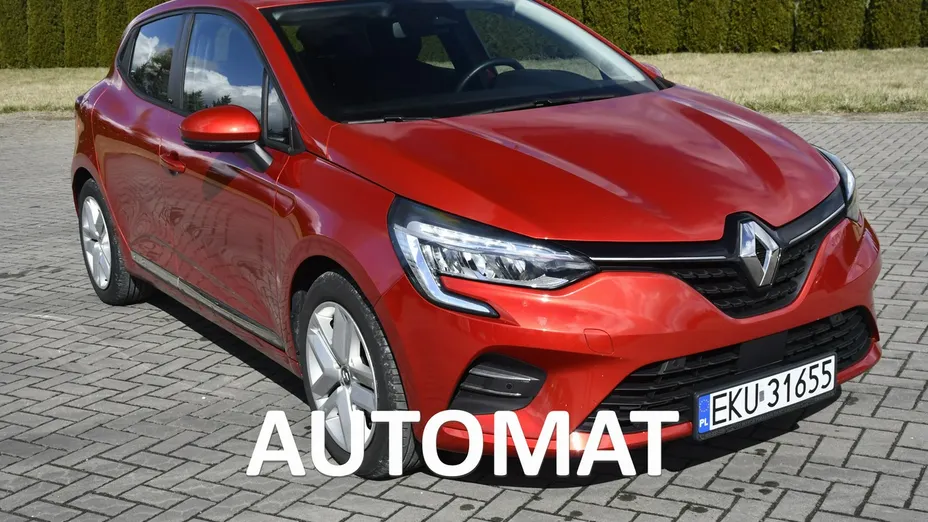 RENAULT Clio -