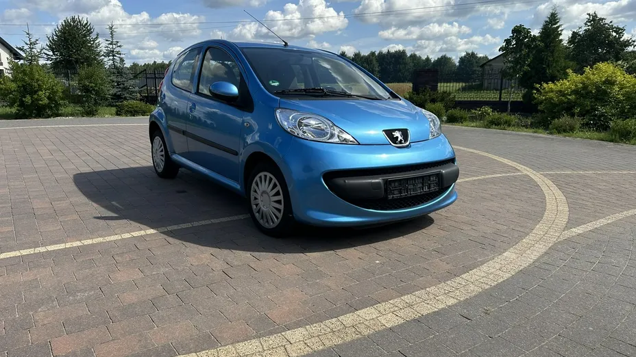 PEUGEOT 107 -