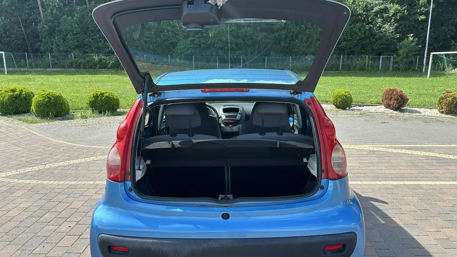 PEUGEOT 107 -