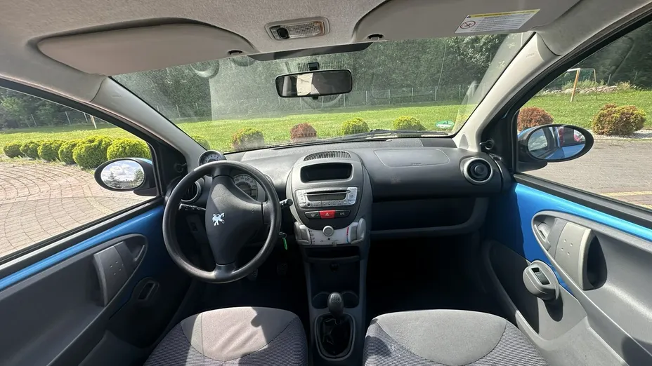 PEUGEOT 107 -