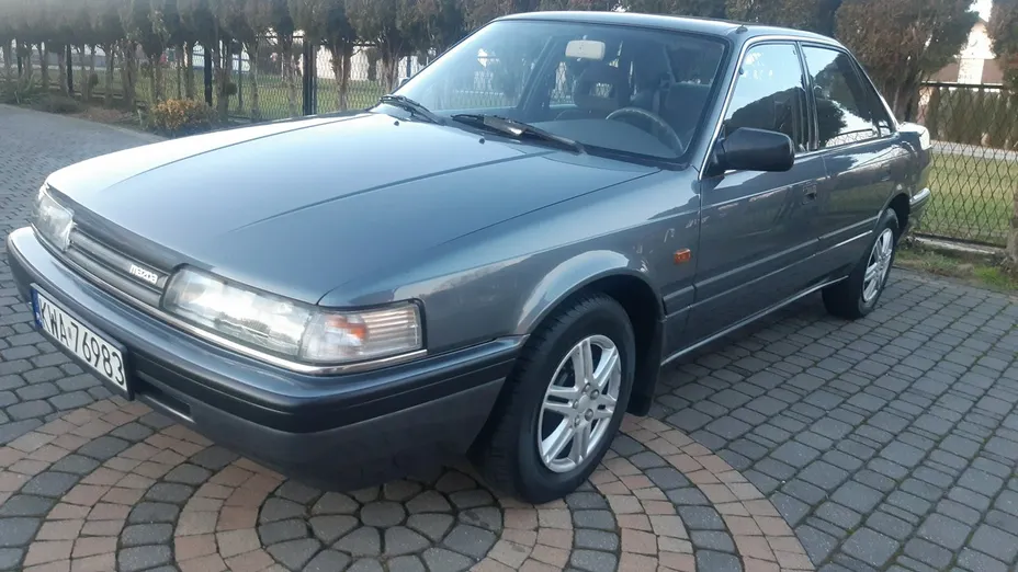 MAZDA 626 -