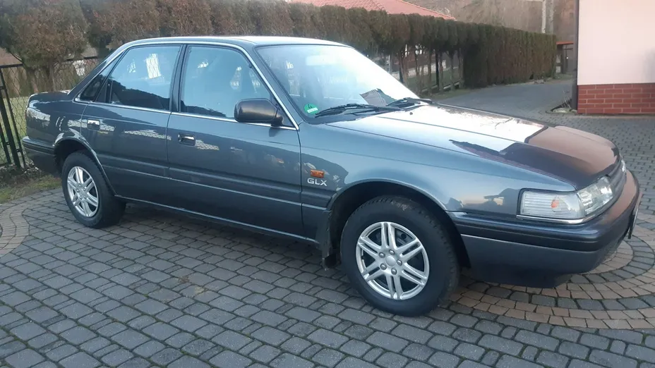 MAZDA 626 -
