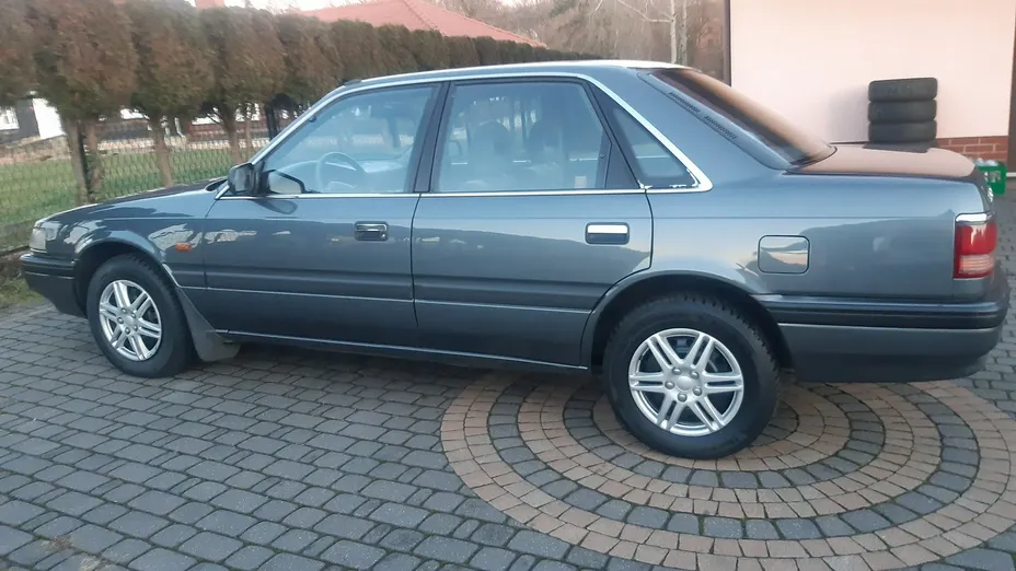 MAZDA 626 -