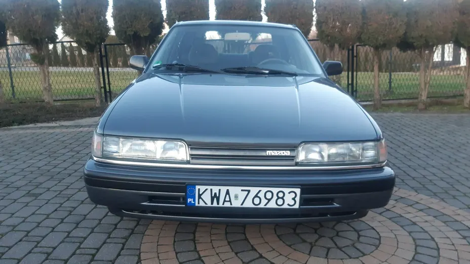 MAZDA 626 -