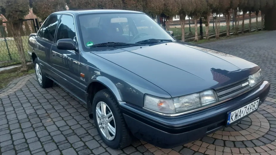 MAZDA 626 -