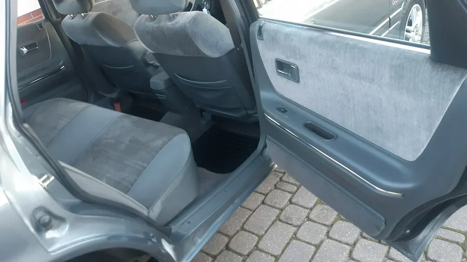 MAZDA 626 -