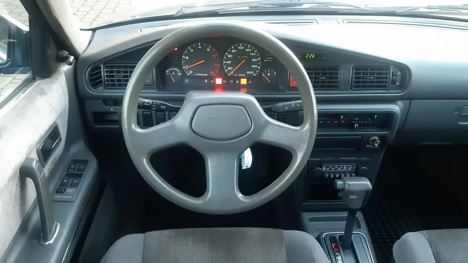 MAZDA 626 -