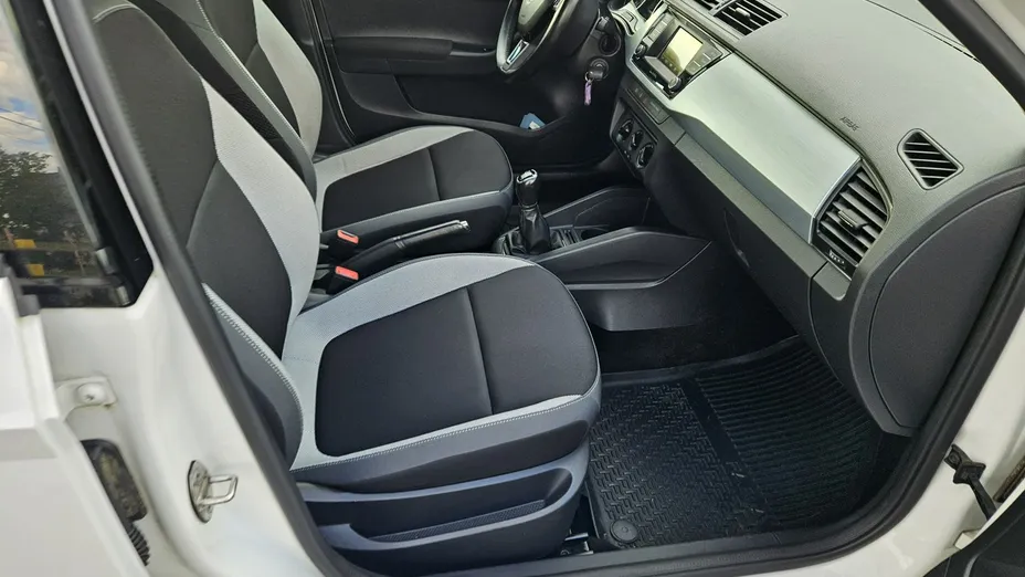 SKODA Fabia -