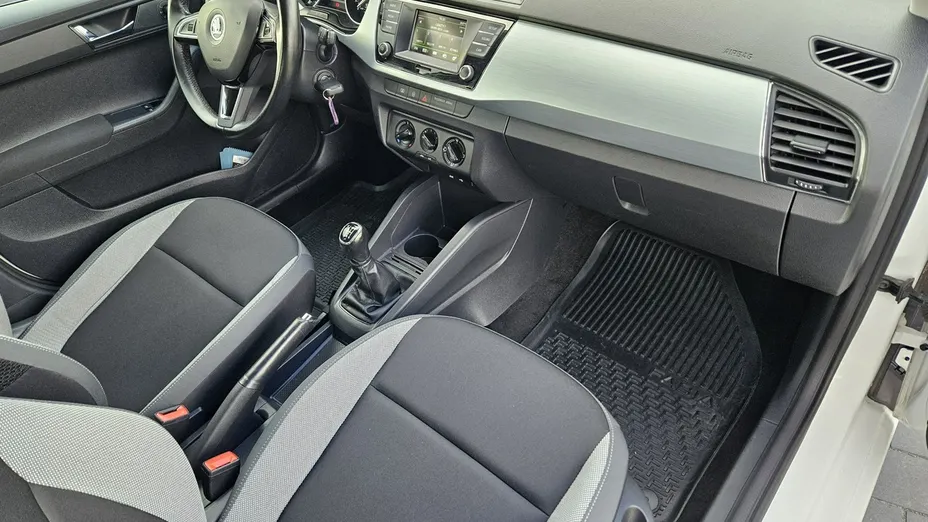 SKODA Fabia -