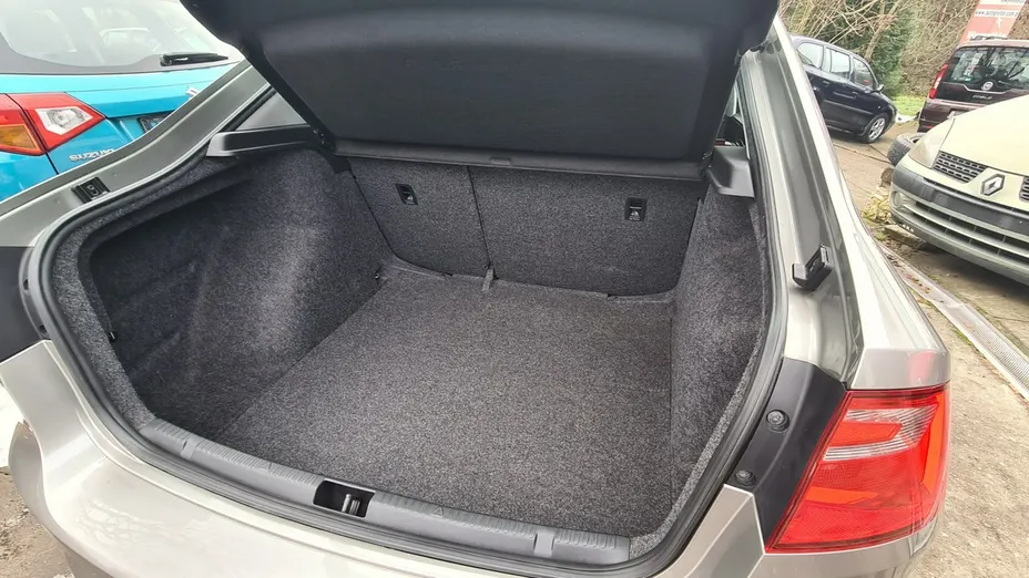 SEAT Toledo -