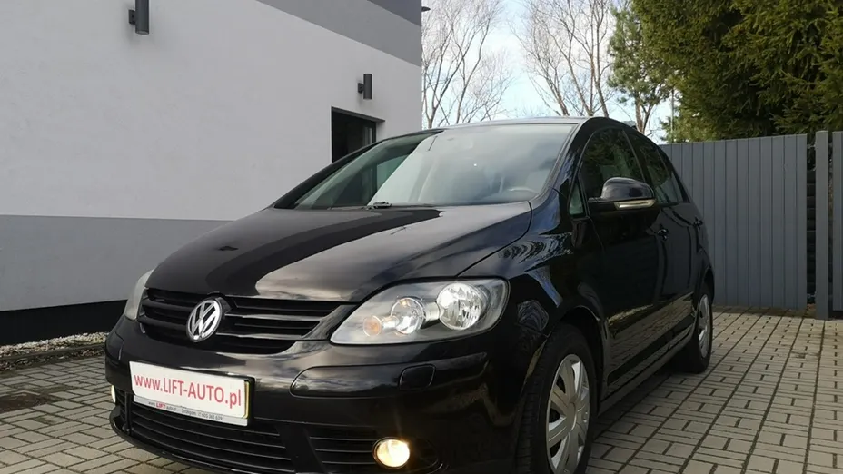 VOLKSWAGEN Golf Plus -