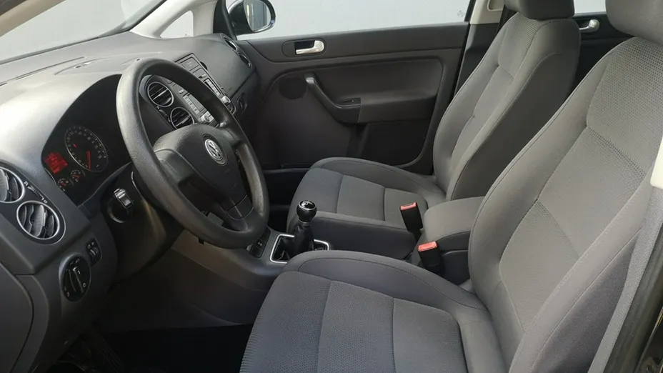 VOLKSWAGEN Golf Plus -