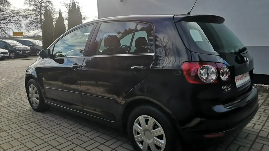 VOLKSWAGEN Golf Plus -