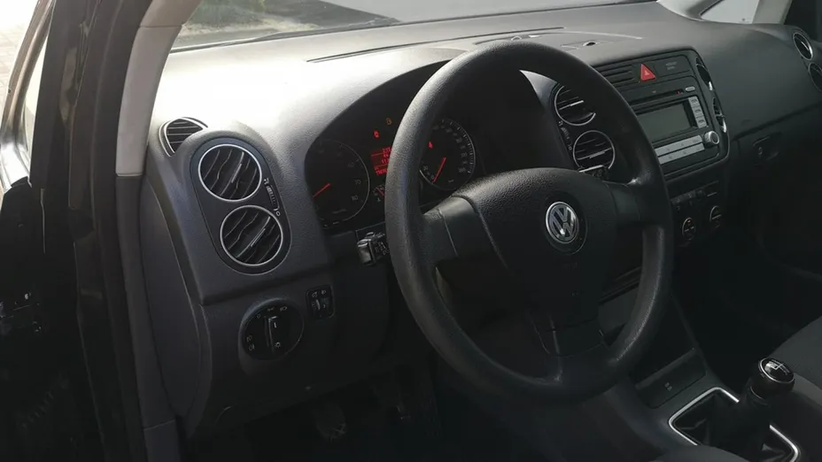 VOLKSWAGEN Golf Plus -