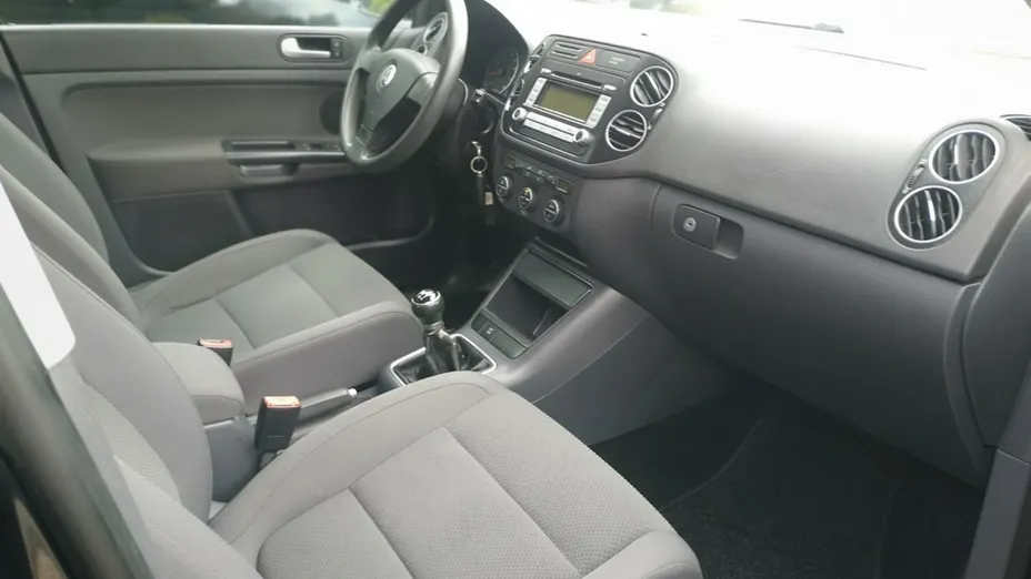 VOLKSWAGEN Golf Plus -