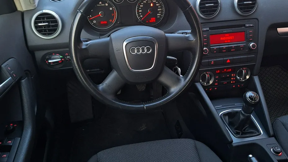 AUDI A3 -